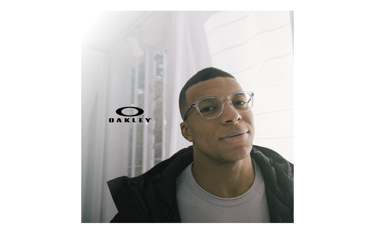 Oakley pitchman r on face hot sale
